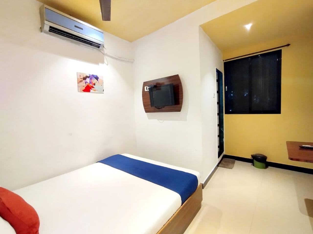 Hotel Aspen Bombay Esterno foto